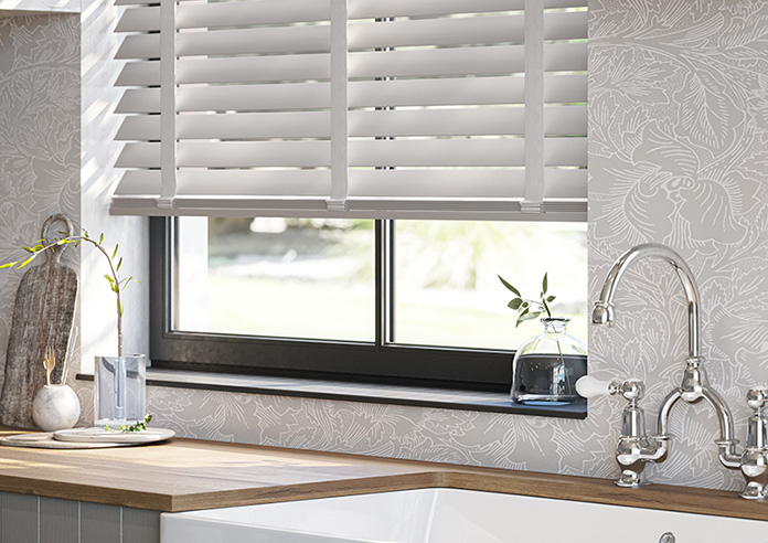 Origin Deluxe, Cosmopolitan Grey - Venetian Blind - Image 5